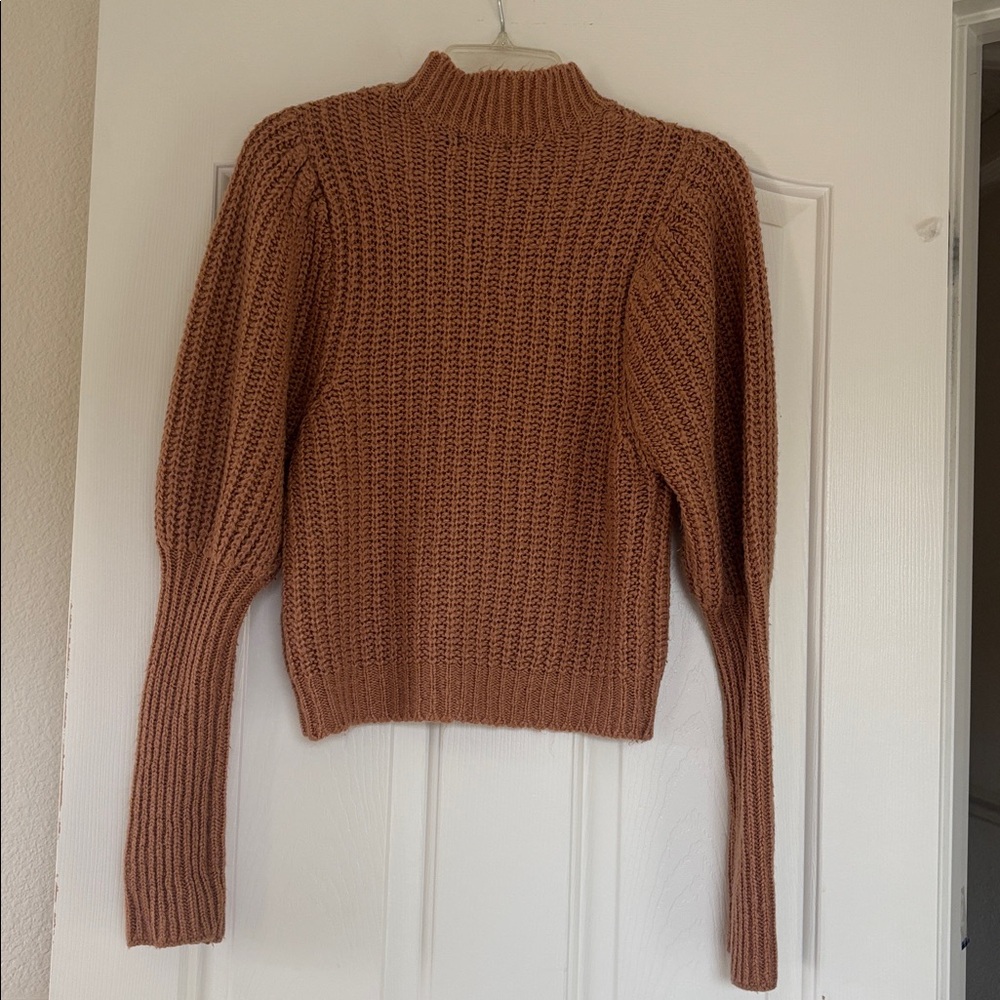 Nasty Gal Brown Cowl Neck Sweater Size S

Come from smoke / pet  free home - Picture 2 of 6
